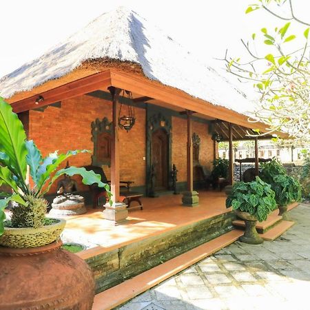 Villa The Laras à Jimbaran Extérieur photo