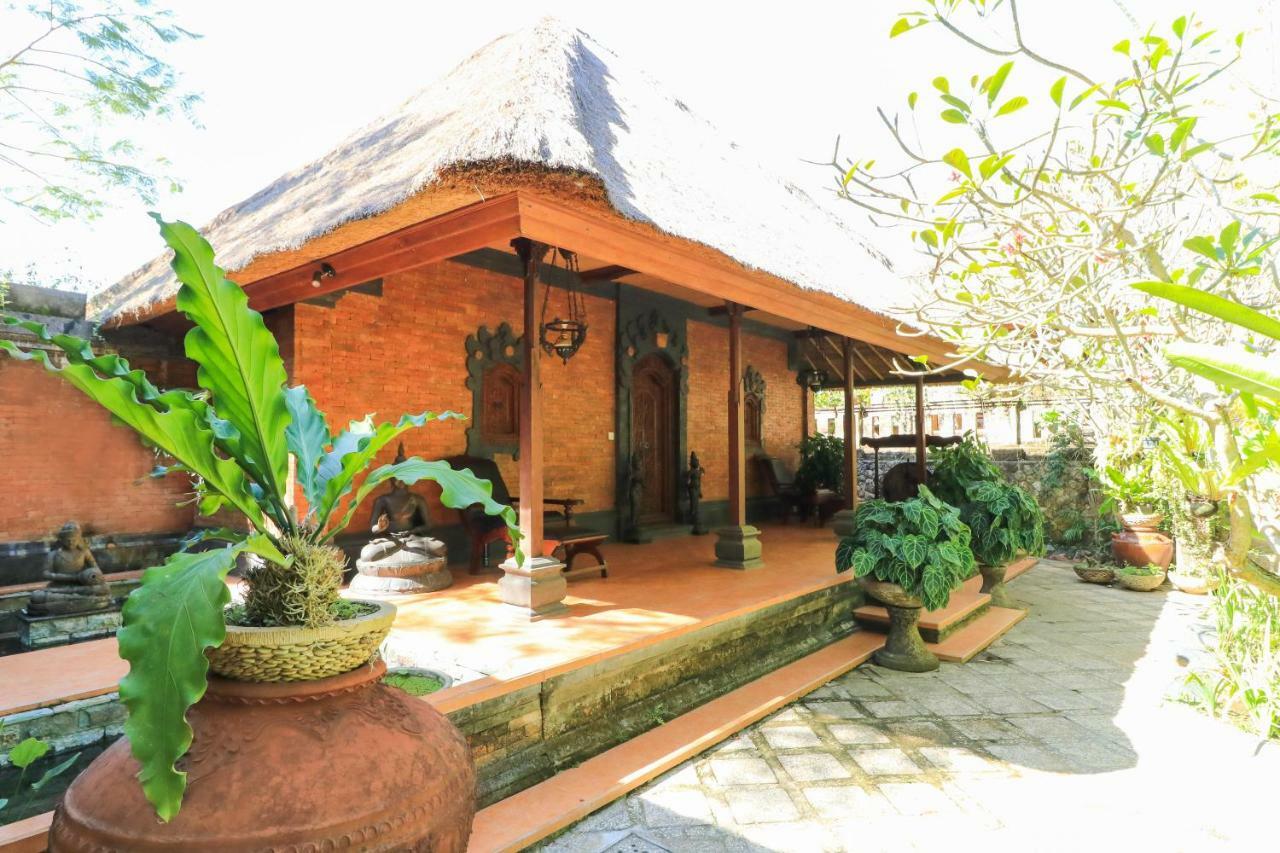 Villa The Laras à Jimbaran Extérieur photo