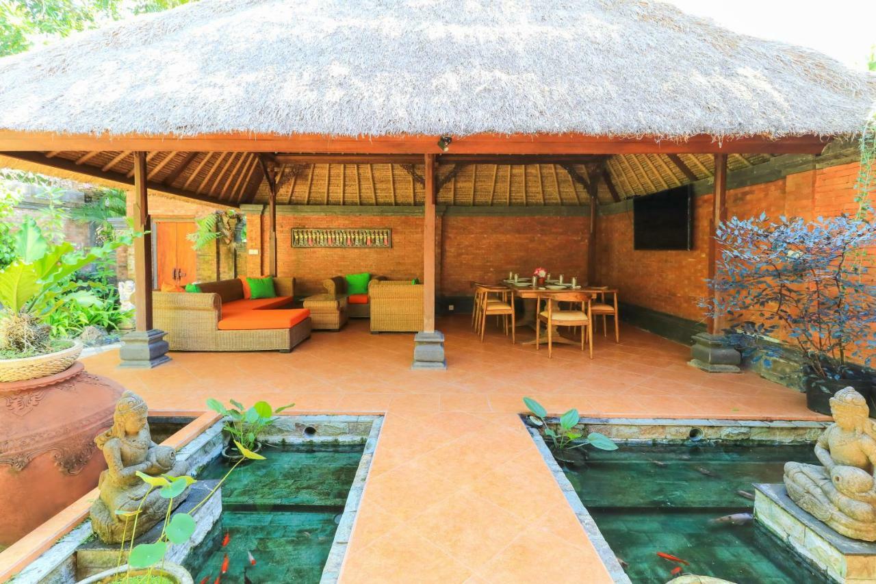 Villa The Laras à Jimbaran Extérieur photo